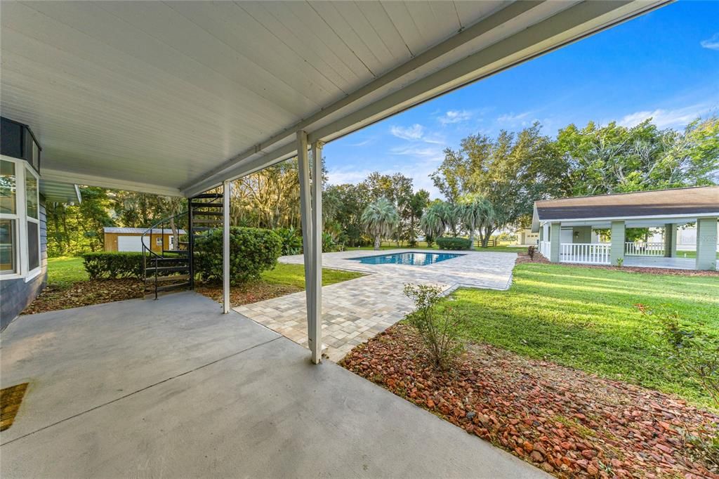 For Sale: $1,250,000 (6 beds, 4 baths, 3721 Square Feet)