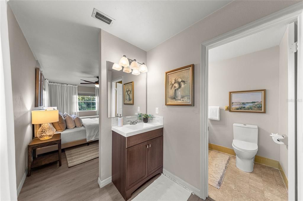 For Sale: $1,250,000 (6 beds, 4 baths, 3721 Square Feet)