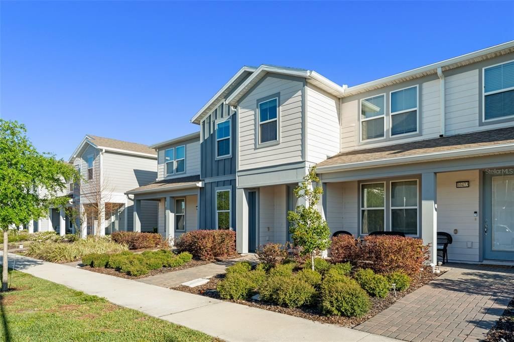 For Rent: $3,000 (4 beds, 3 baths, 1809 Square Feet)