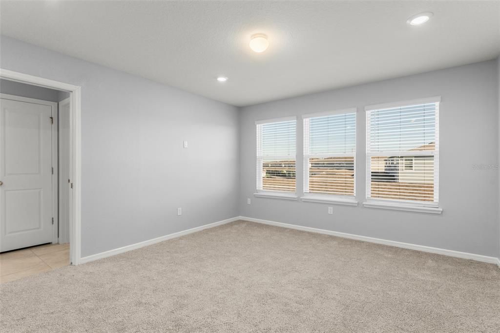 For Rent: $3,000 (4 beds, 3 baths, 1809 Square Feet)