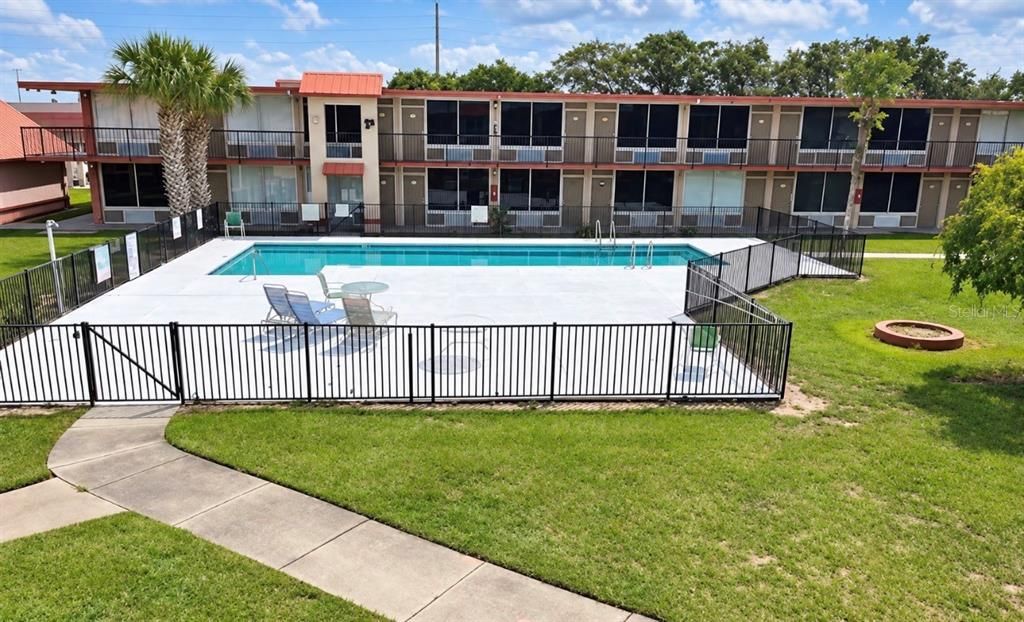 For Sale: $54,000 (1 beds, 1 baths, 300 Square Feet)