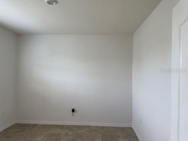 En Renta: $2,800 (5 camas, 3 baños, 2696 Pies cuadrados)