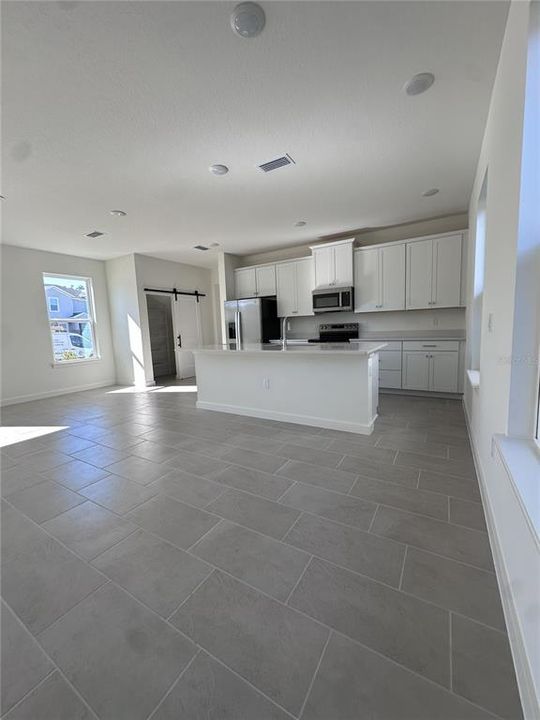 For Rent: $3,200 (4 beds, 3 baths, 2059 Square Feet)