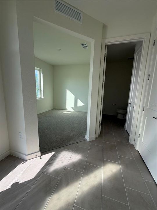 For Rent: $3,200 (4 beds, 3 baths, 2059 Square Feet)
