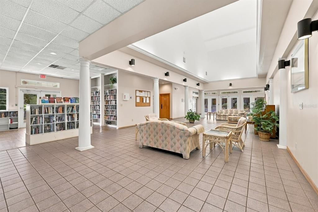 For Sale: $334,000 (3 beds, 2 baths, 1775 Square Feet)