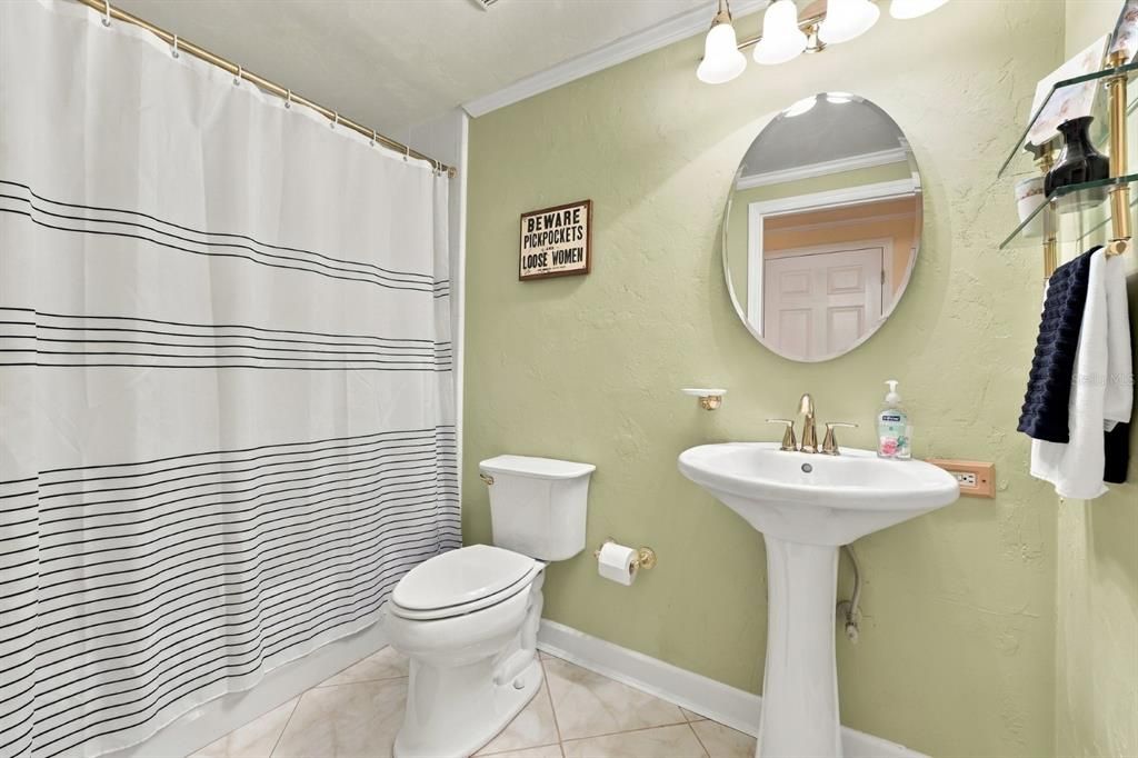 For Sale: $334,000 (3 beds, 2 baths, 1775 Square Feet)
