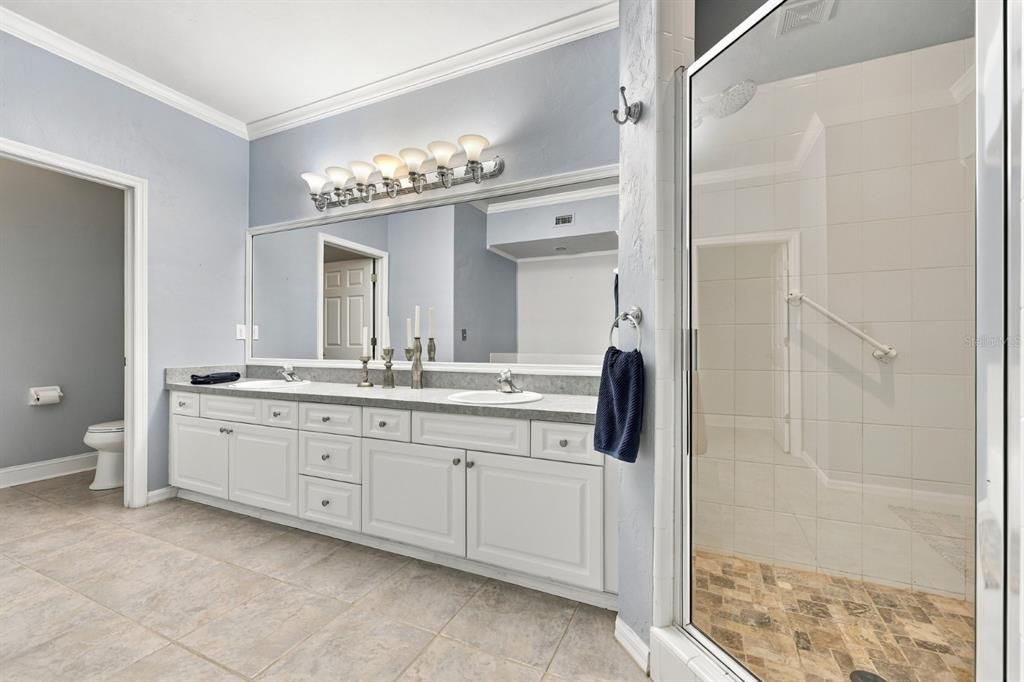 For Sale: $334,000 (3 beds, 2 baths, 1775 Square Feet)