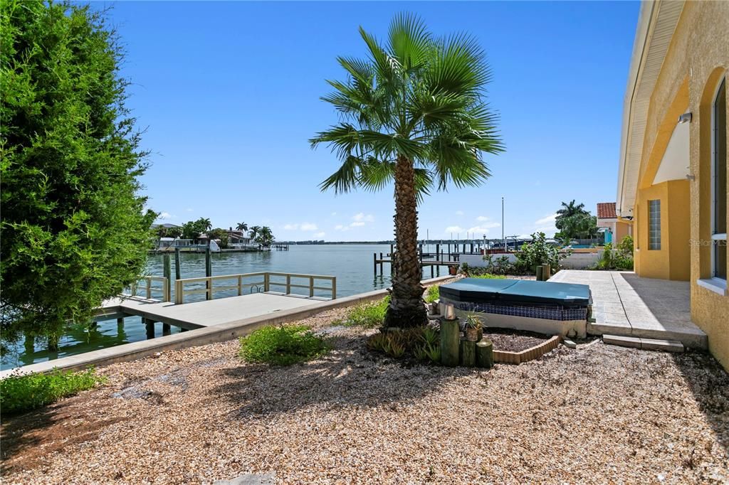 For Sale: $1,750,000 (0.20 acres)