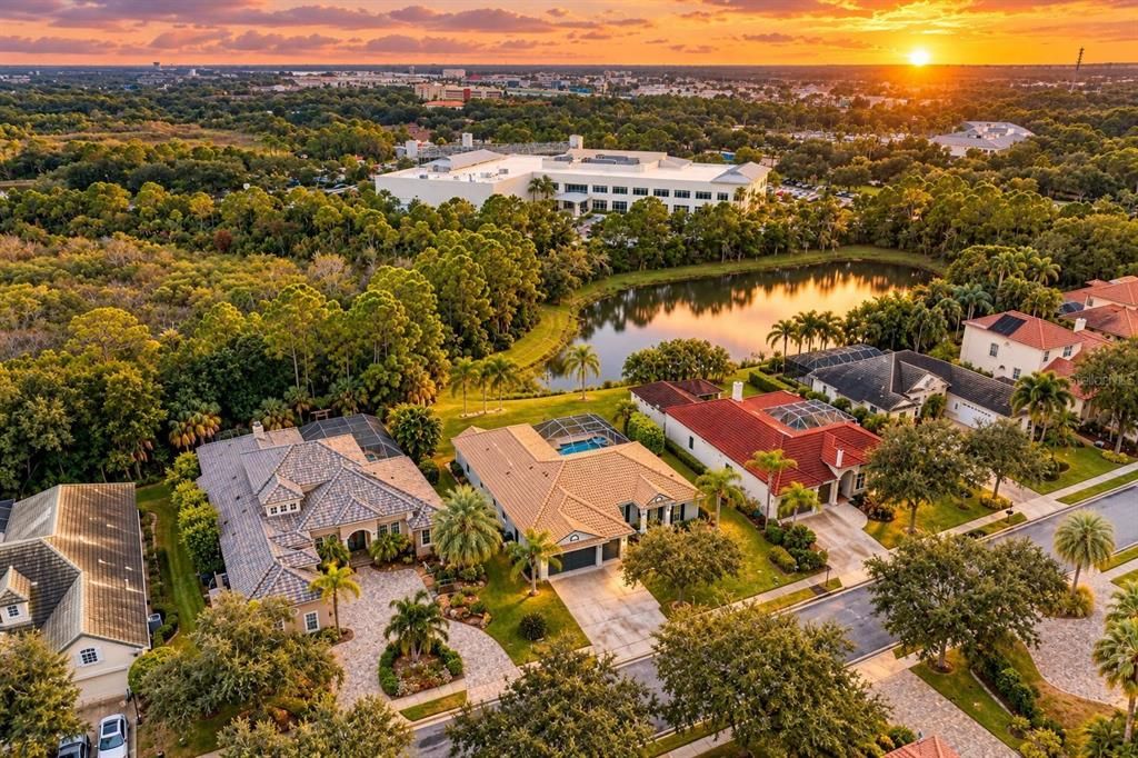 На продажу: $870,000 (3 спален, 3 ванн, 2503 Квадратных фут)