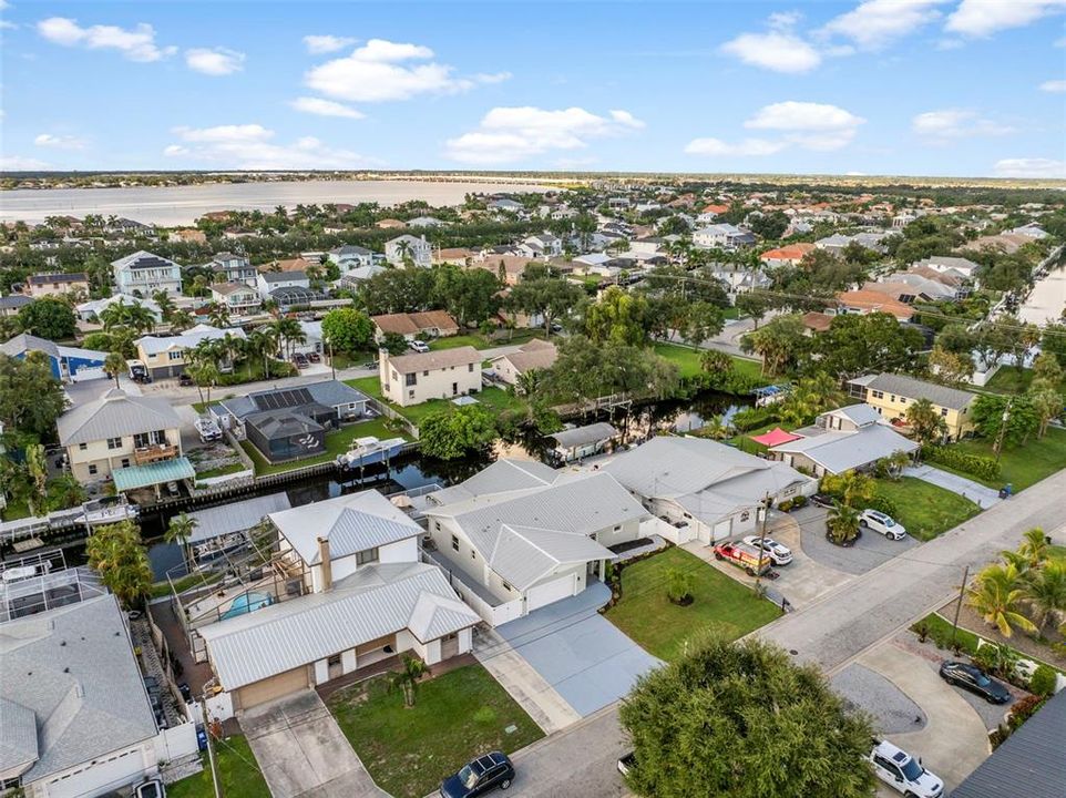 For Sale: $699,000 (3 beds, 2 baths, 2395 Square Feet)