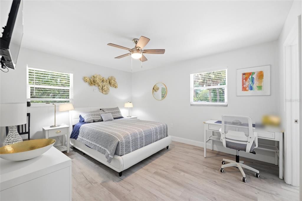 For Sale: $485,000 (2 beds, 2 baths, 1248 Square Feet)