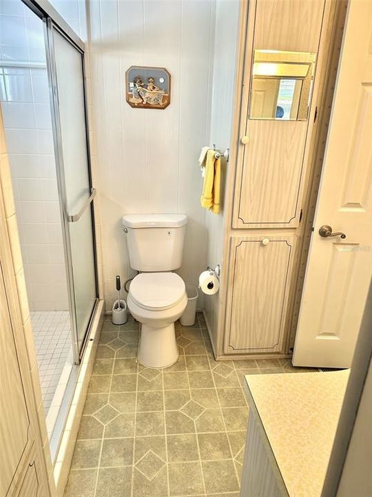 For Sale: $175,000 (2 beds, 2 baths, 1008 Square Feet)