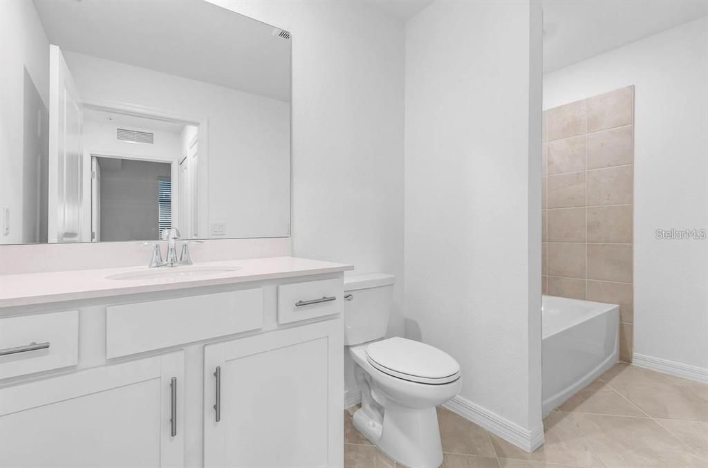 For Rent: $1,690 (2 beds, 2 baths, 1120 Square Feet)