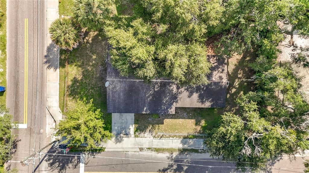 For Sale: $225,000 (4 beds, 1 baths, 1100 Square Feet)