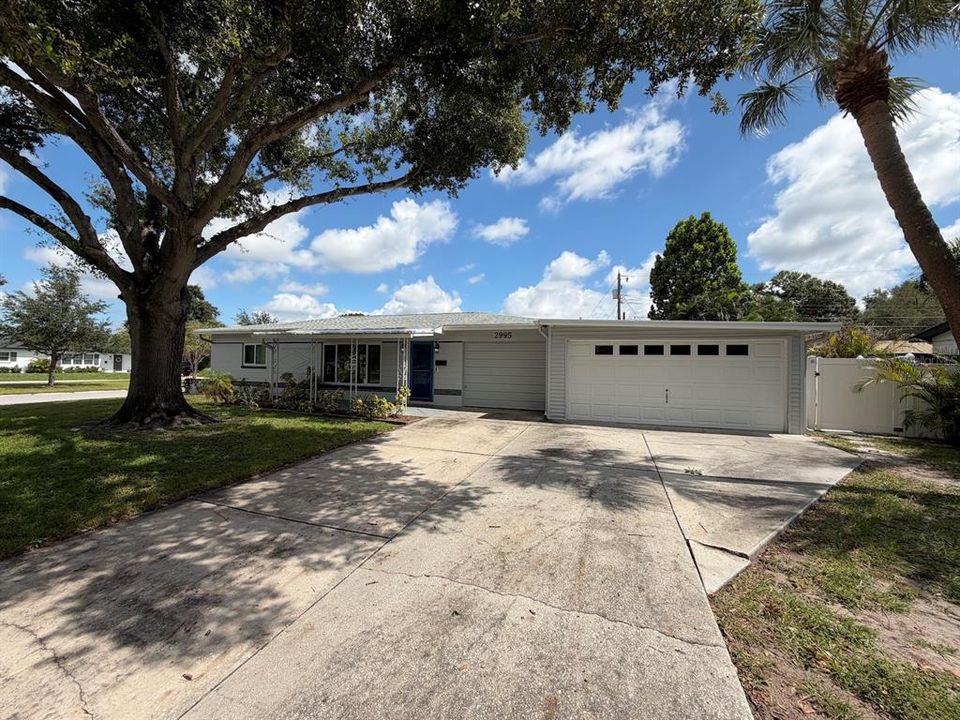 For Rent: $2,700 (4 beds, 2 baths, 1680 Square Feet)