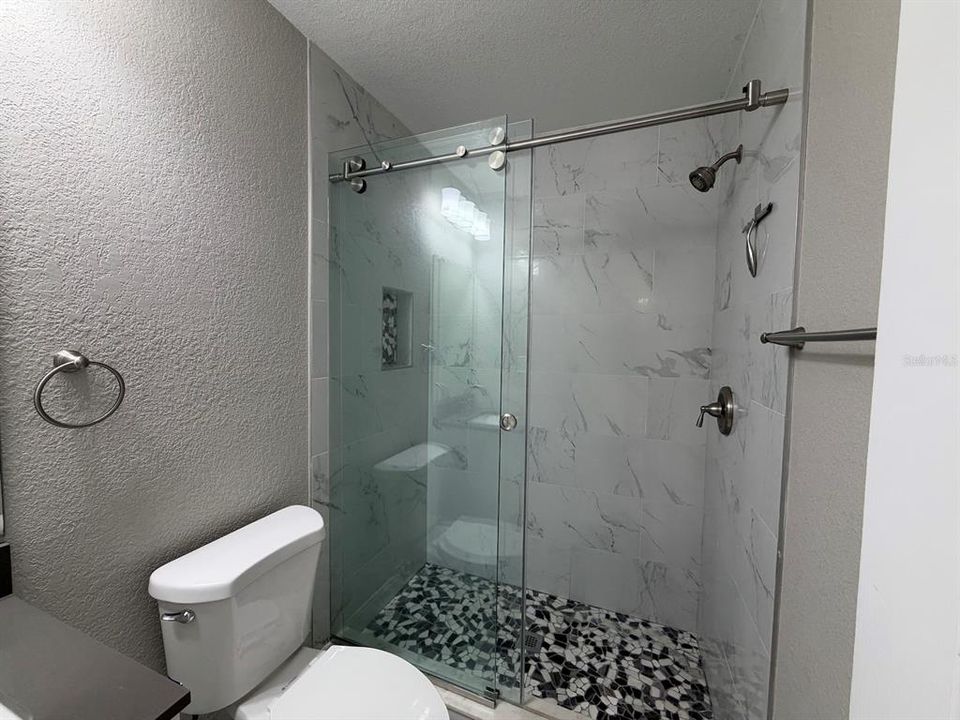 For Rent: $2,700 (4 beds, 2 baths, 1680 Square Feet)