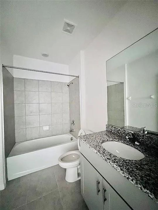 En Venta: $289,900 (3 camas, 2 baños, 1650 Pies cuadrados)