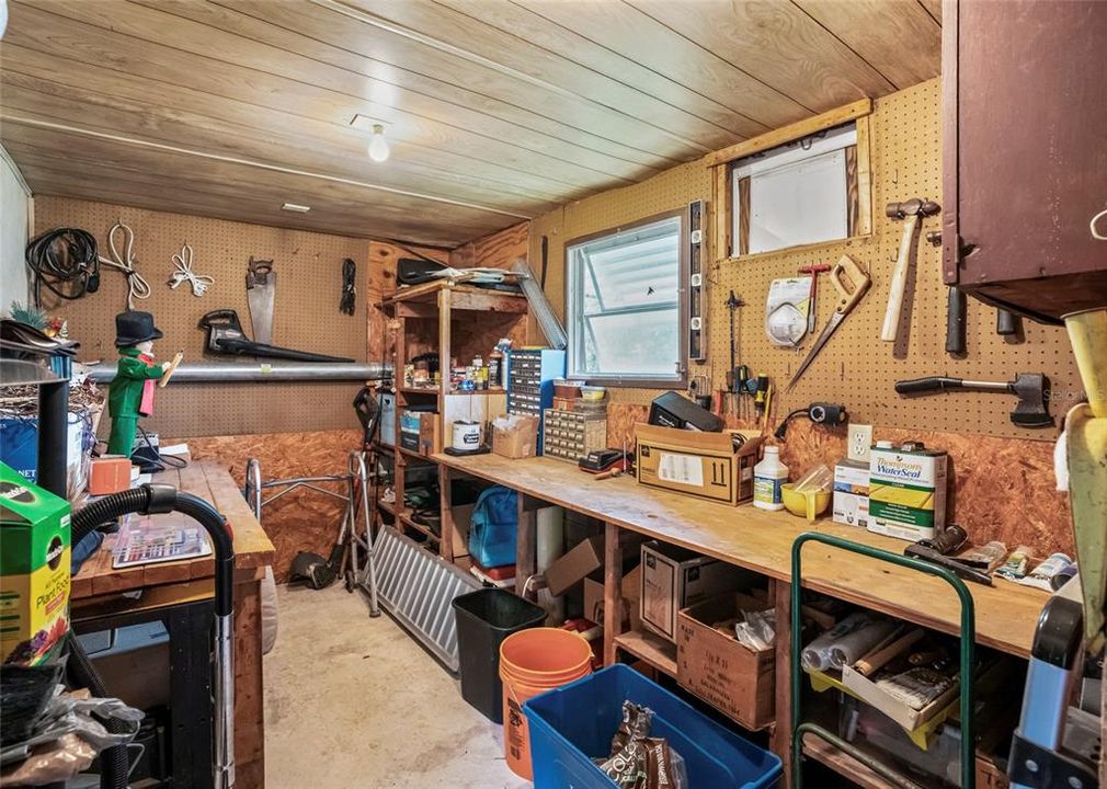 На продажу: $129,000 (2 спален, 2 ванн, 822 Квадратных фут)