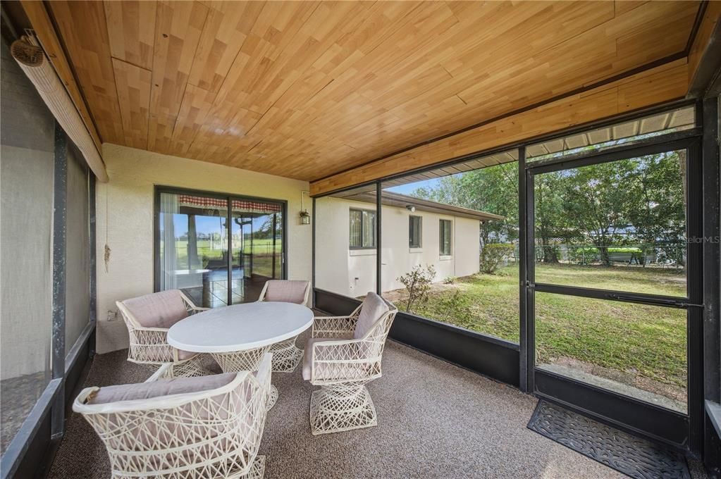 For Sale: $239,900 (3 beds, 2 baths, 1280 Square Feet)