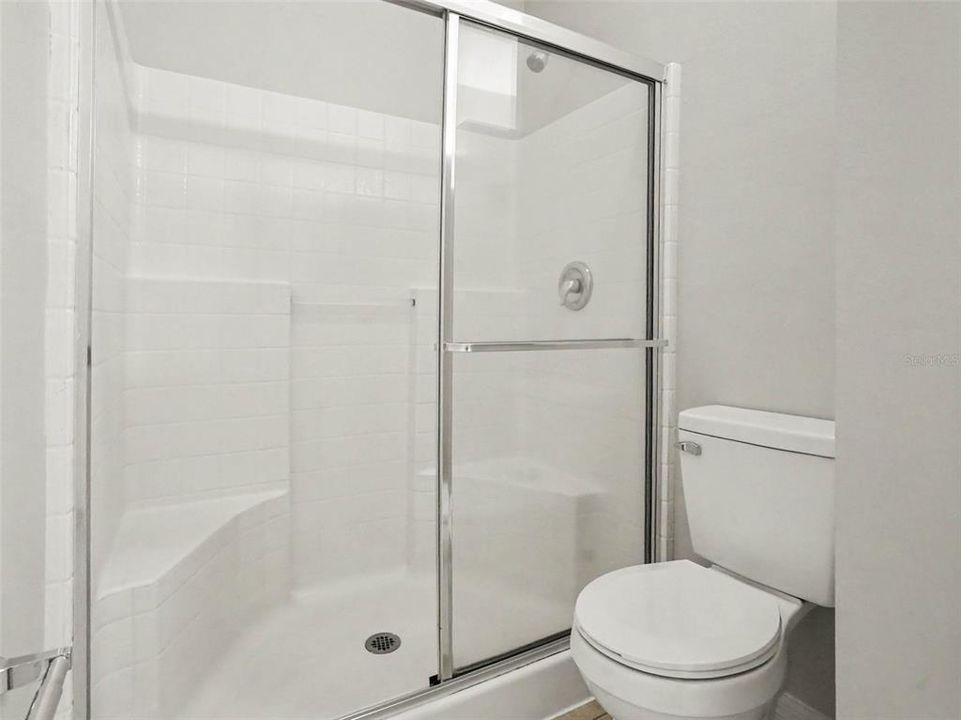 For Sale: $349,900 (4 beds, 2 baths, 1470 Square Feet)