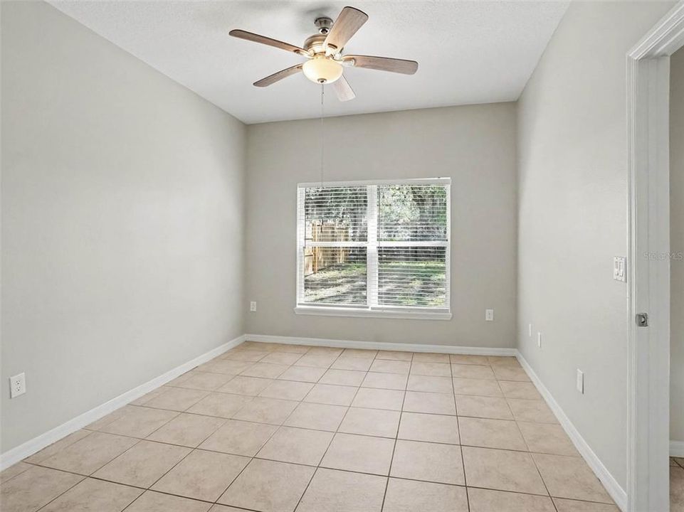 For Sale: $349,900 (4 beds, 2 baths, 1470 Square Feet)