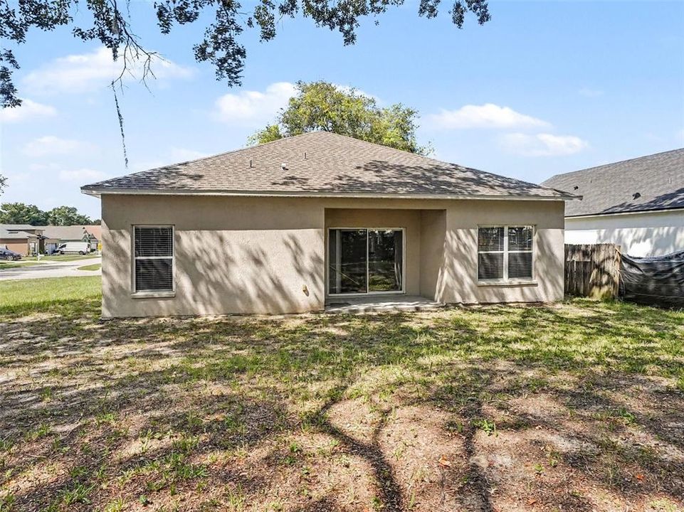 For Sale: $349,900 (4 beds, 2 baths, 1470 Square Feet)