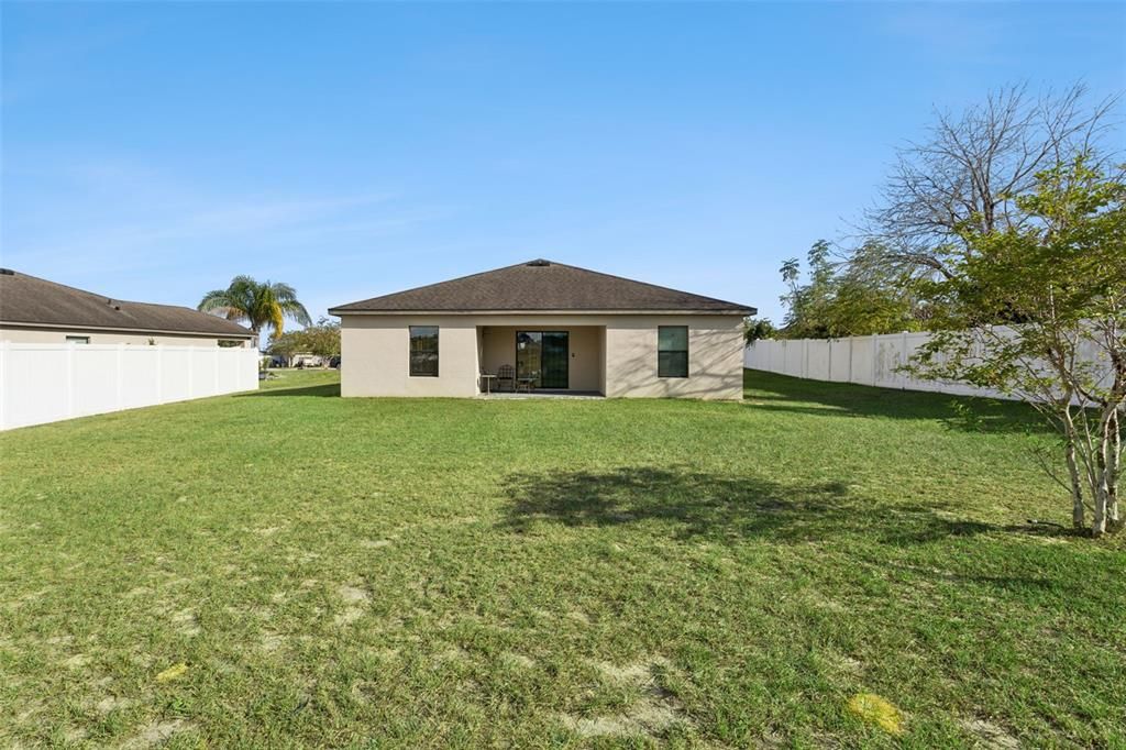 En Venta: $325,000 (4 camas, 2 baños, 1534 Pies cuadrados)