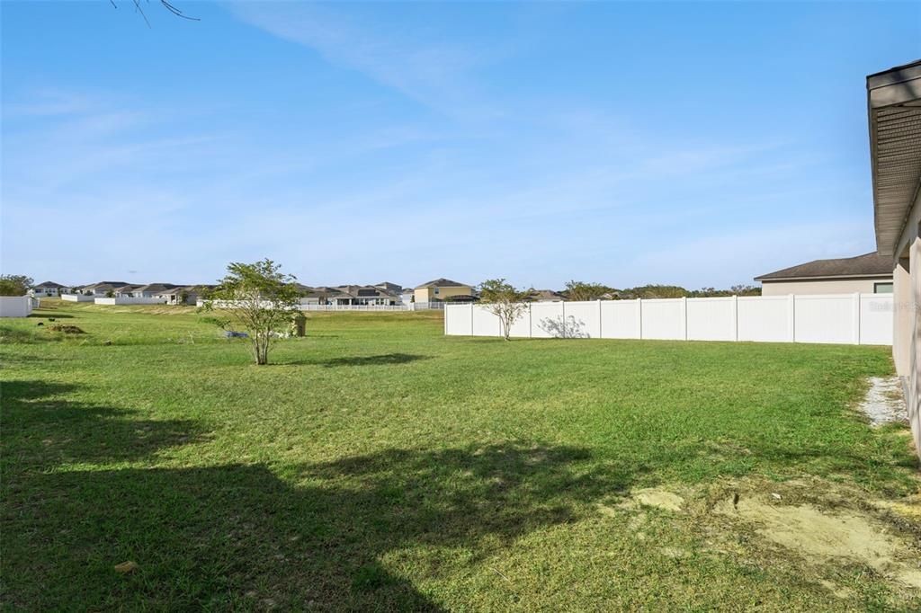 En Venta: $325,000 (4 camas, 2 baños, 1534 Pies cuadrados)