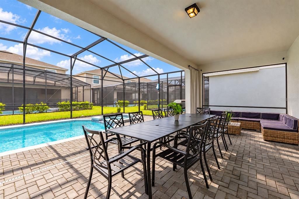 For Sale: $1,049,000 (8 beds, 5 baths, 4025 Square Feet)