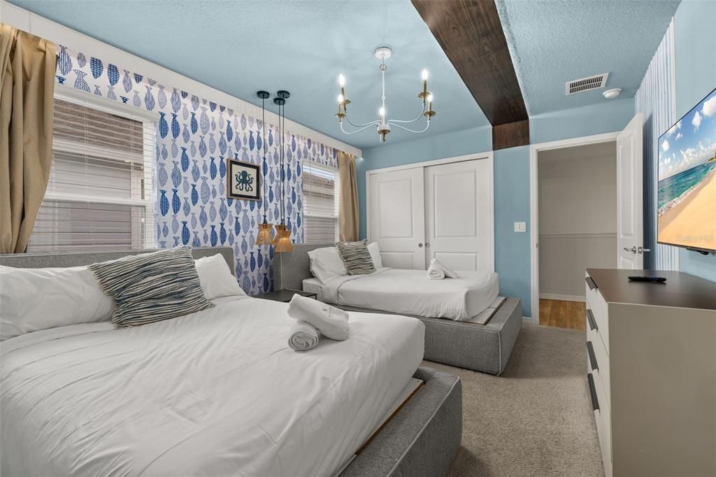 For Sale: $1,049,000 (8 beds, 5 baths, 4025 Square Feet)