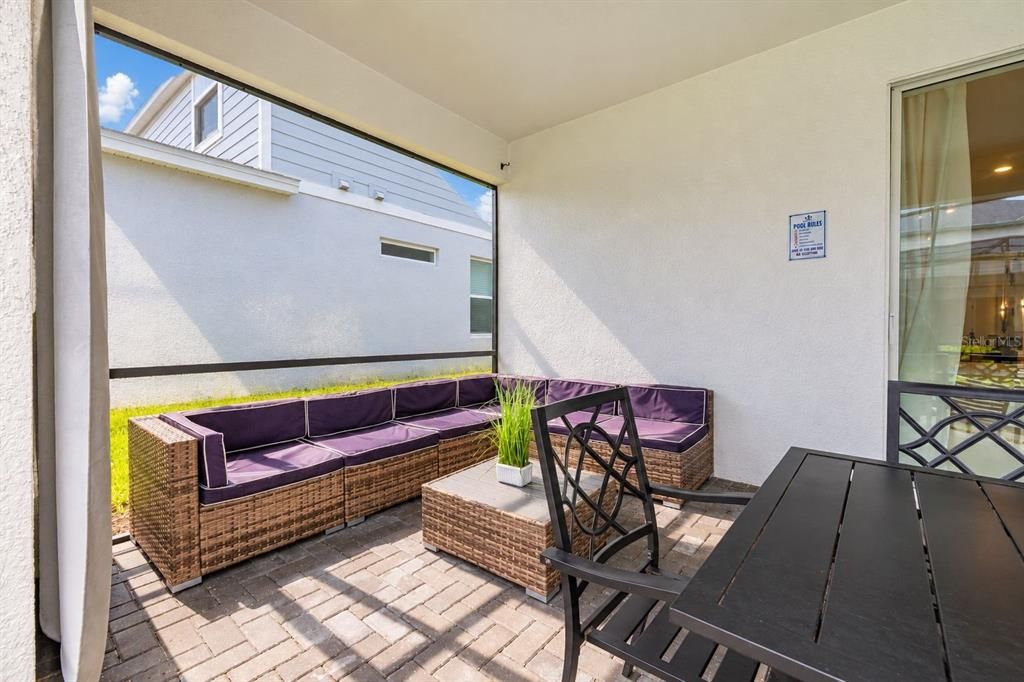 For Sale: $1,049,000 (8 beds, 5 baths, 4025 Square Feet)
