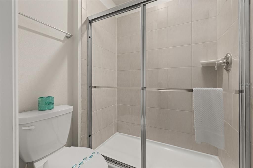 For Sale: $1,049,000 (8 beds, 5 baths, 4025 Square Feet)