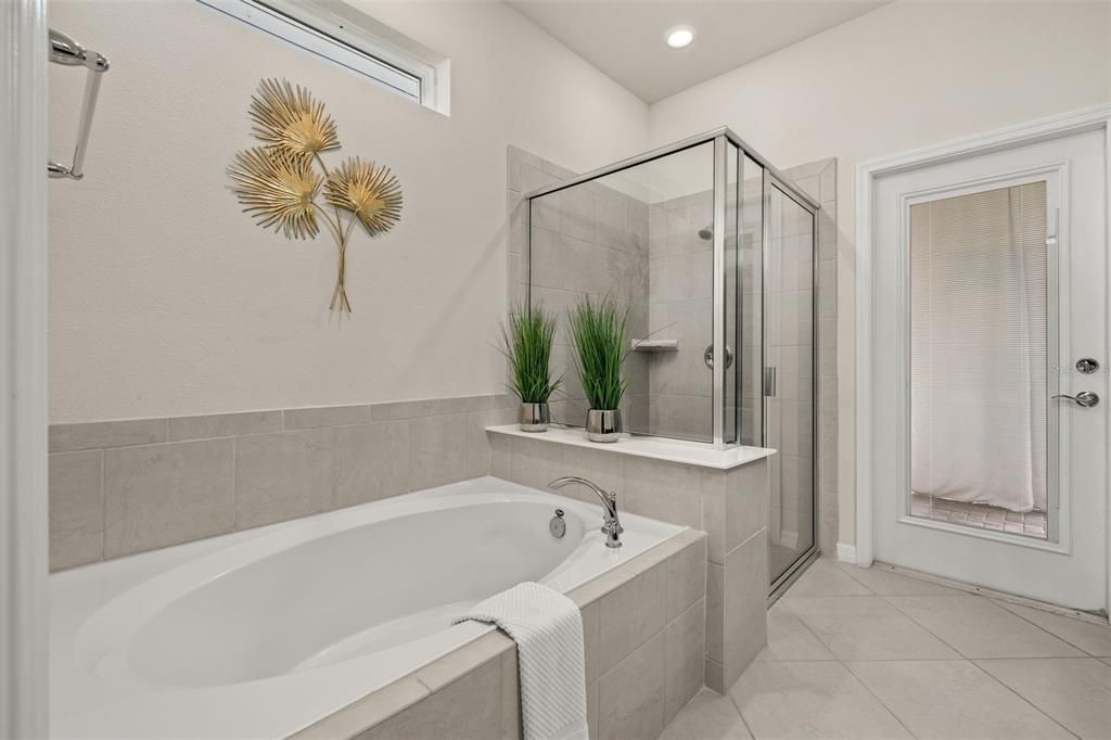For Sale: $1,049,000 (8 beds, 5 baths, 4025 Square Feet)