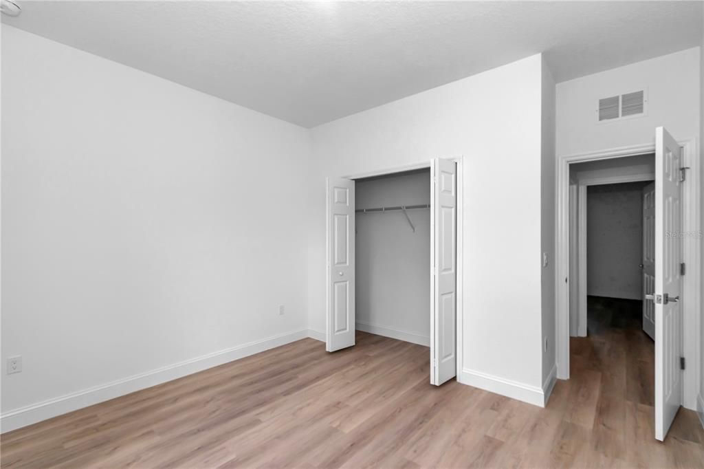 For Sale: $249,000 (3 beds, 2 baths, 1427 Square Feet)