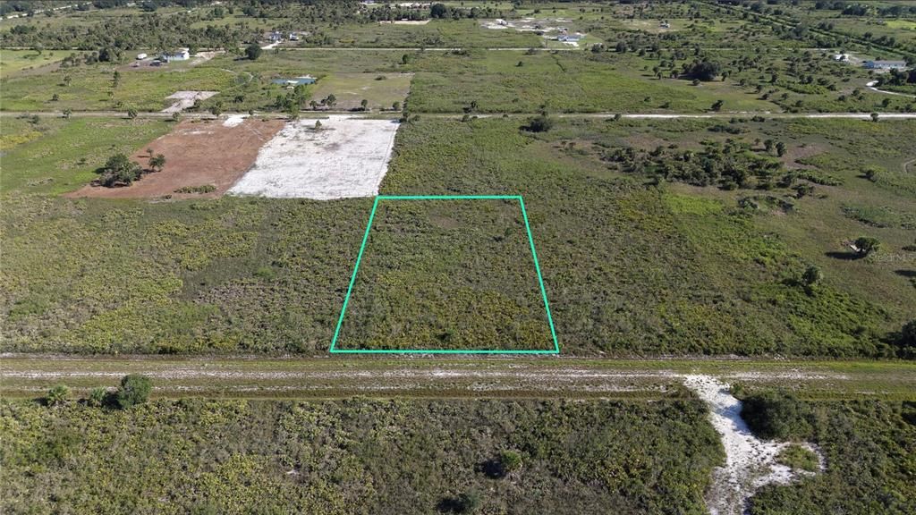 待售: $27,495 (1.25 acres)