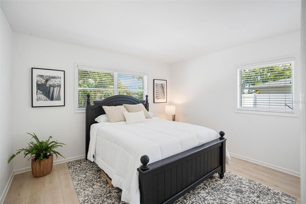 For Sale: $730,000 (2 beds, 2 baths, 1456 Square Feet)