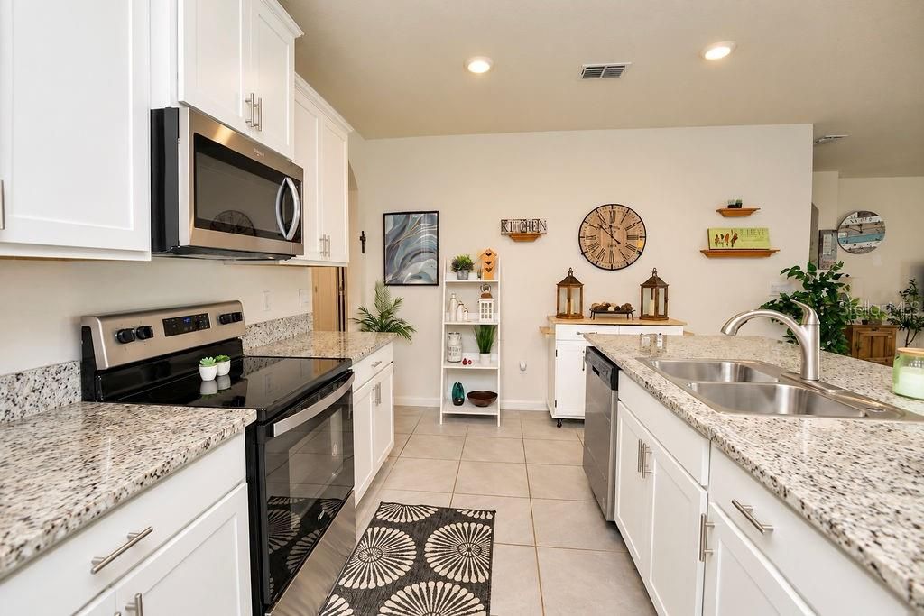 For Sale: $354,770 (4 beds, 2 baths, 1830 Square Feet)