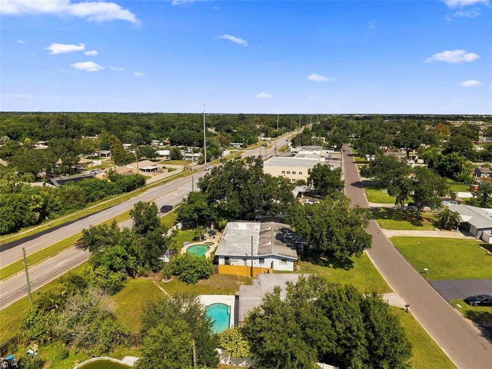 For Sale: $359,000 (3 beds, 1 baths, 1089 Square Feet)