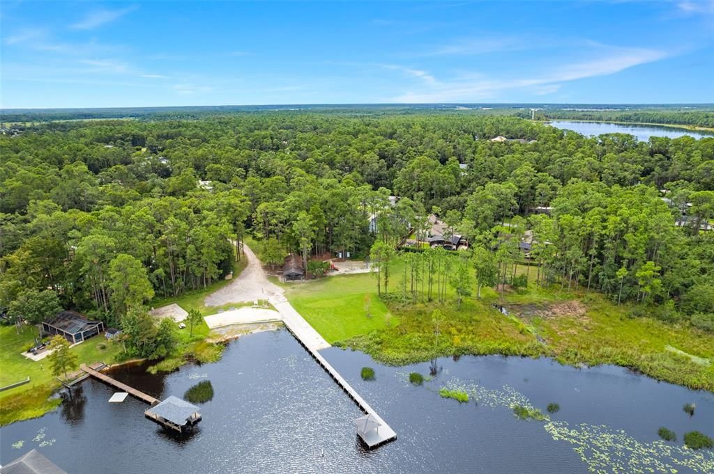 For Sale: $698,000 (4 beds, 2 baths, 2403 Square Feet)
