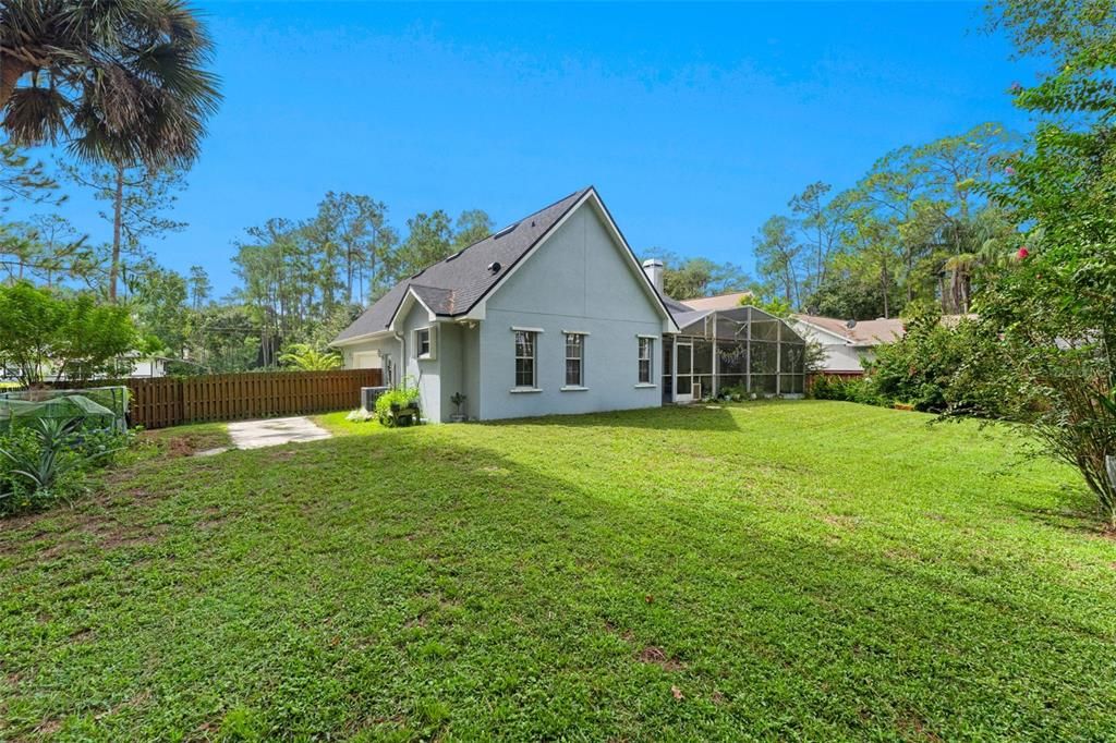 For Sale: $698,000 (4 beds, 2 baths, 2403 Square Feet)