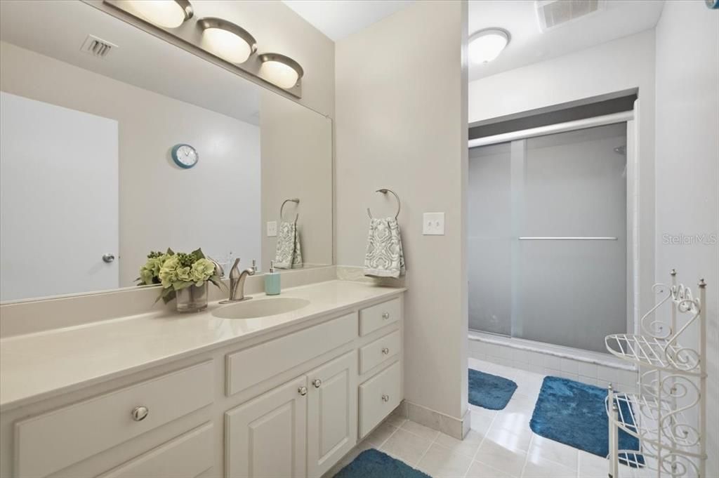 For Sale: $330,000 (2 beds, 2 baths, 1896 Square Feet)