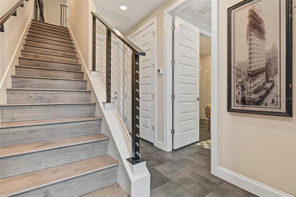 For Sale: $785,000 (3 beds, 3 baths, 2204 Square Feet)