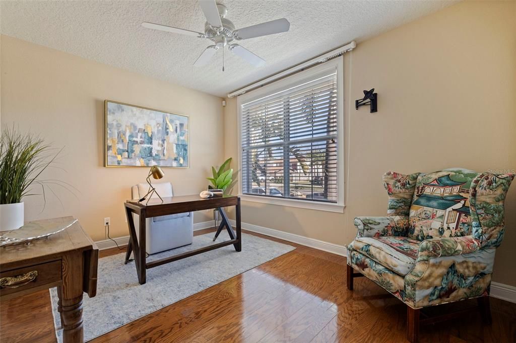 For Sale: $1,250,000 (4 beds, 3 baths, 2810 Square Feet)