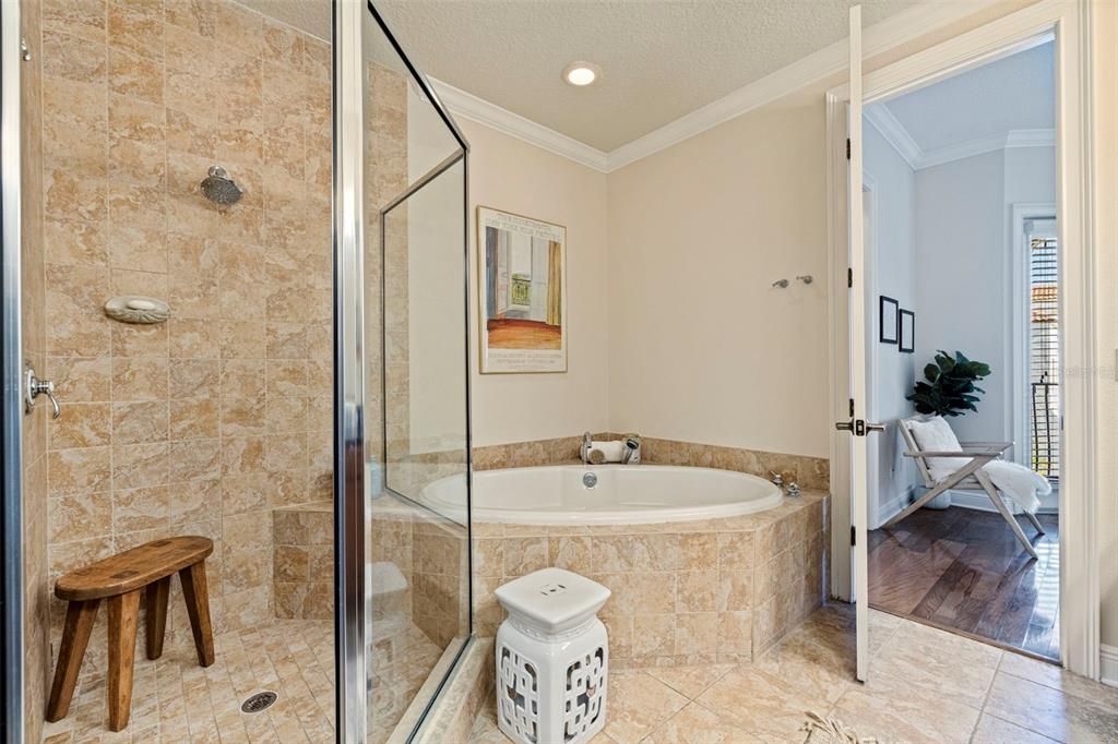 For Sale: $1,250,000 (4 beds, 3 baths, 2810 Square Feet)
