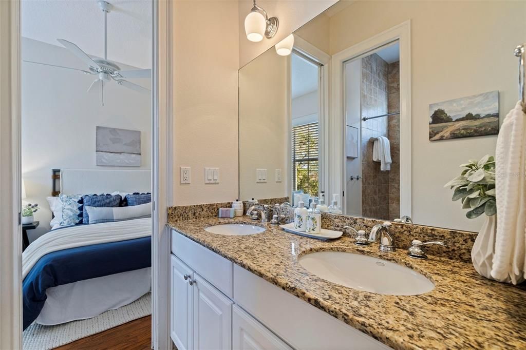 For Sale: $1,250,000 (4 beds, 3 baths, 2810 Square Feet)