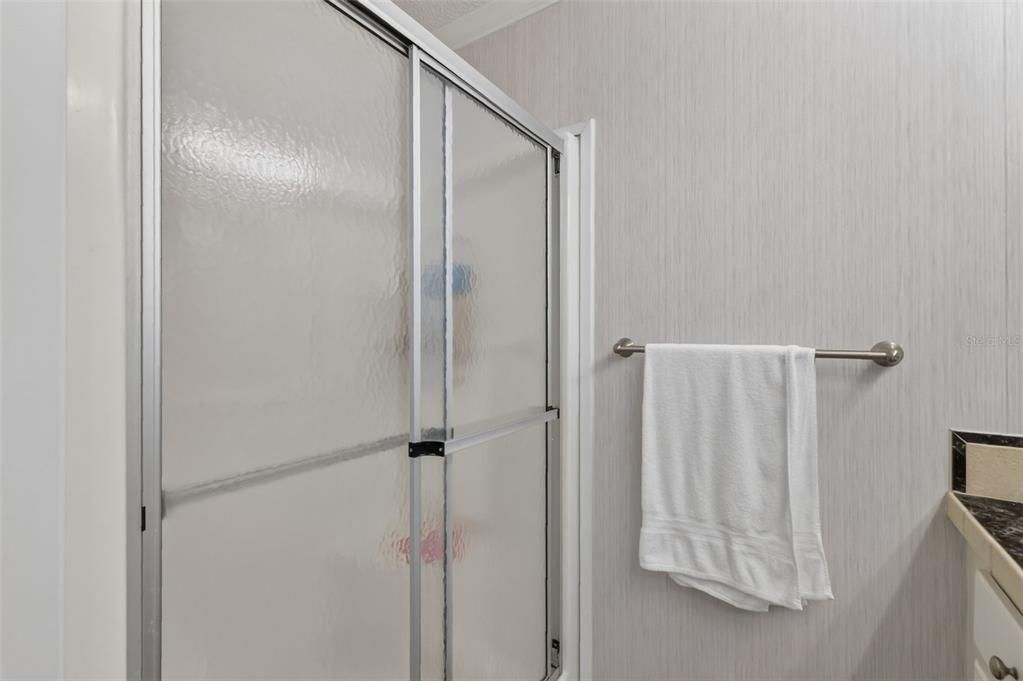 待售: $245,000 (3 贝兹, 2 浴室, 1248 平方英尺)