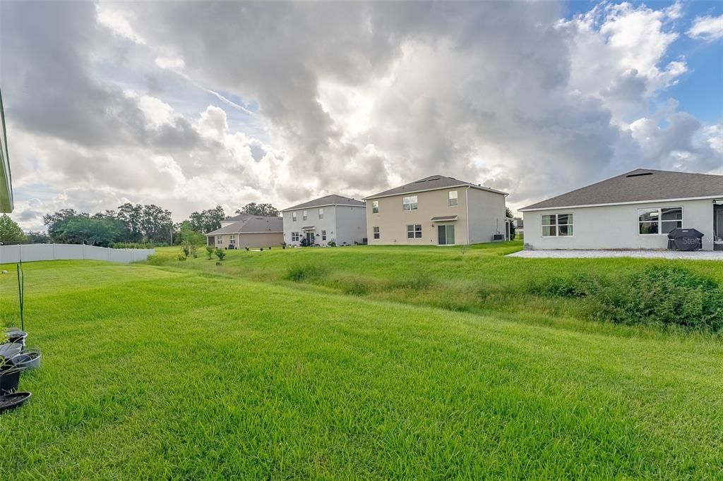 На продажу: $422,000 (4 спален, 2 ванн, 1815 Квадратных фут)