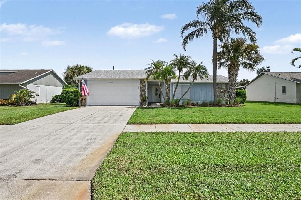 For Sale: $440,000 (3 beds, 2 baths, 1458 Square Feet)