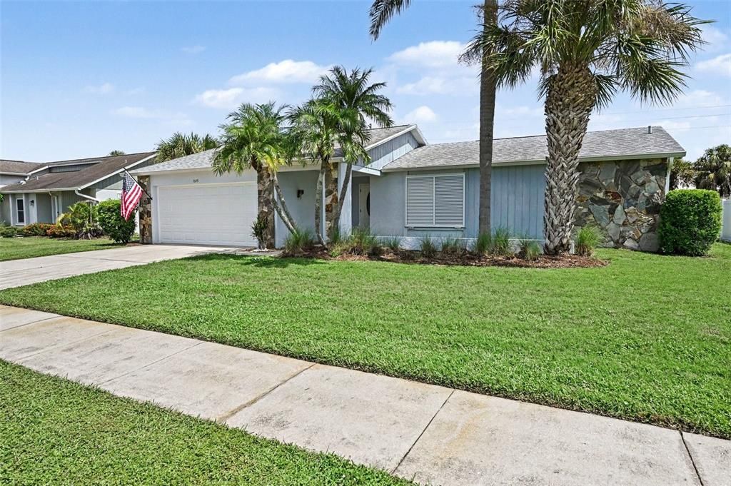 For Sale: $440,000 (3 beds, 2 baths, 1458 Square Feet)