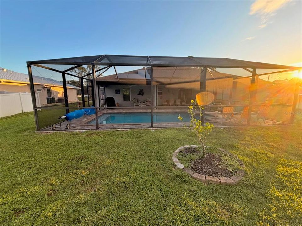 En Venta: $299,900 (3 camas, 2 baños, 1648 Pies cuadrados)